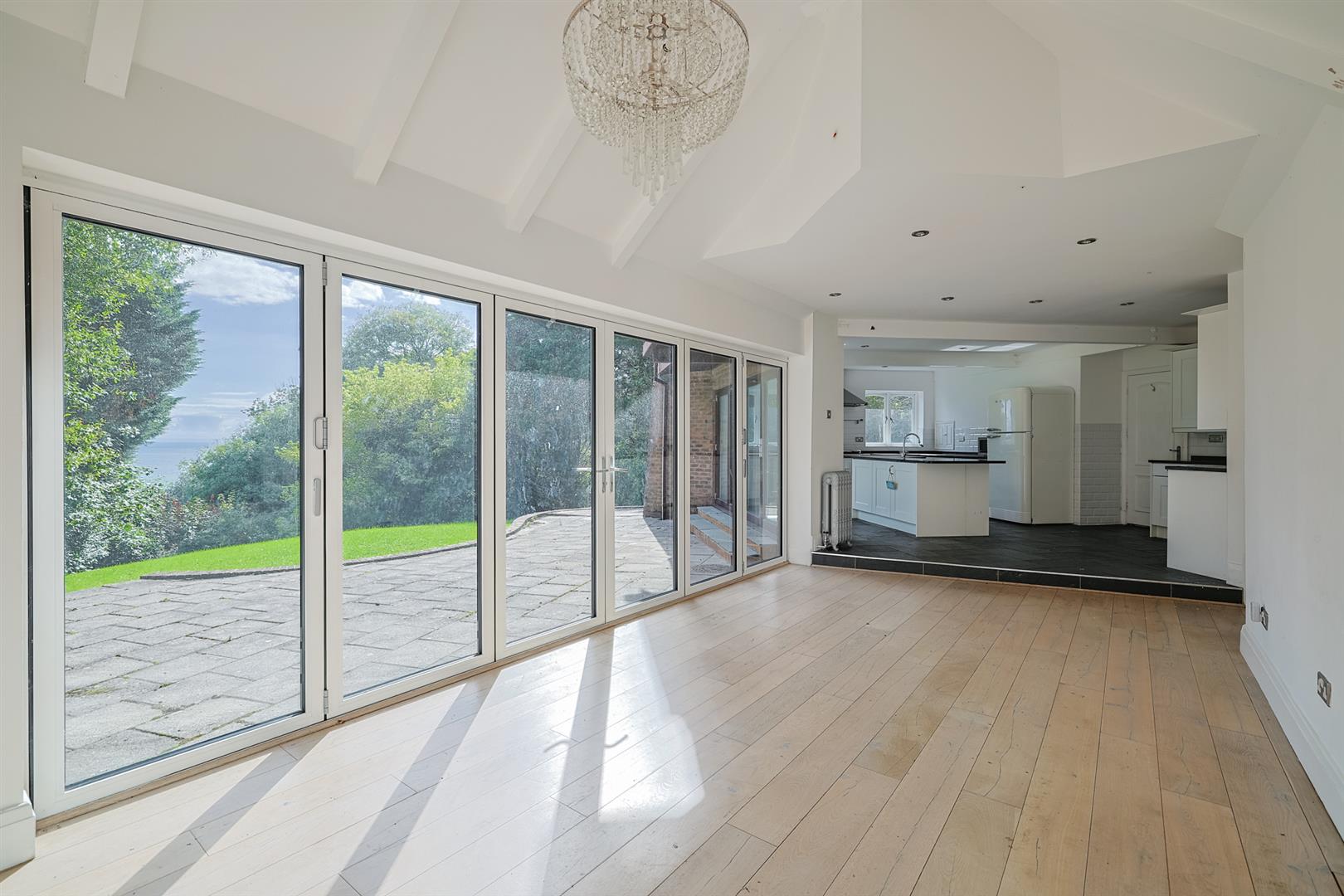 Grovewood, Groves Avenue, Langland, Swansea, SA3 4QF